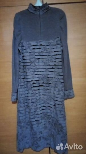 Платье трикотажное полудлинное 52-54 размер