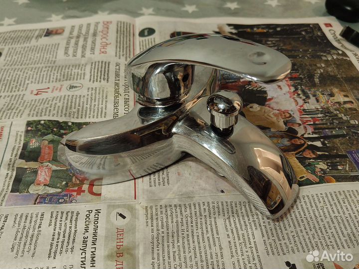 Смеситель для ванны с душем