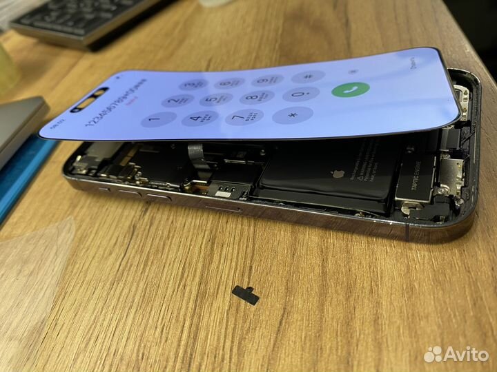 Замена стекла / переклейка iPhone