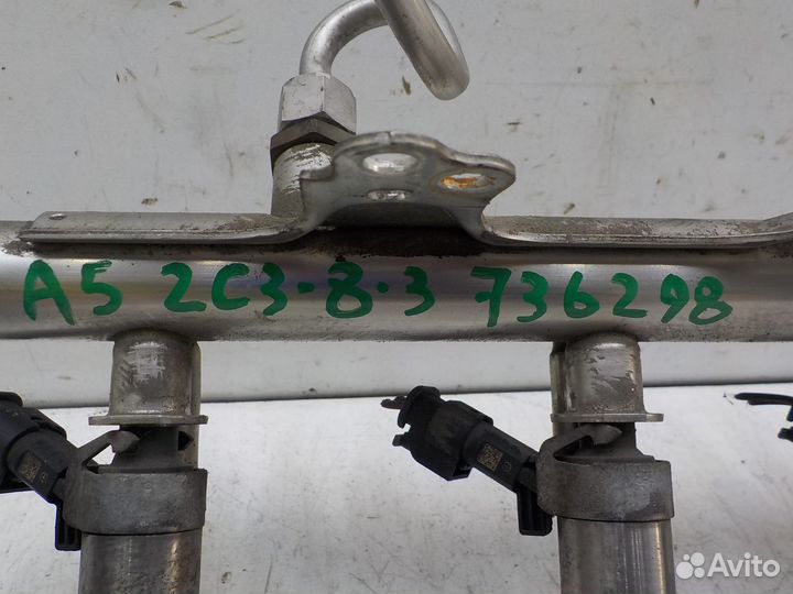 Рампа топливная на Audi A5-S5 Coupe-Sportback 06J133317m