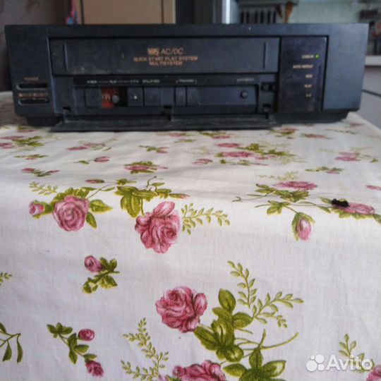 Видеомагнитофон