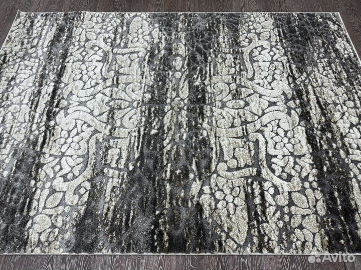 Ковер 1.6х2.3 новый
