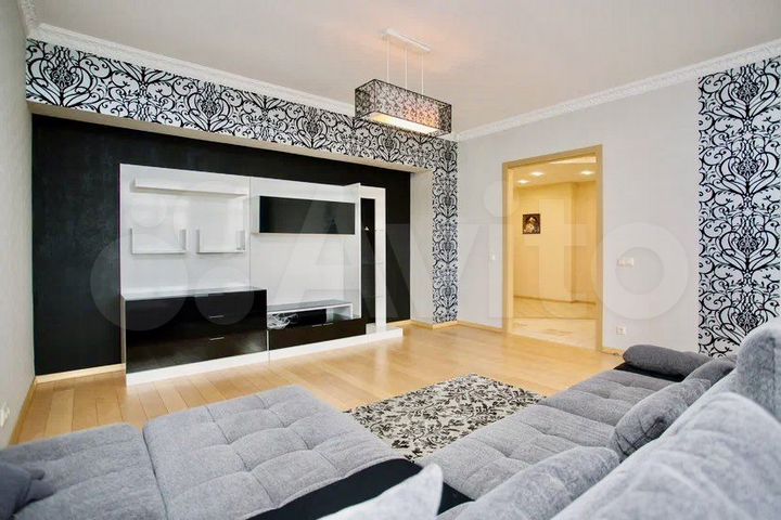 3-к. квартира, 140 м², 5/5 эт.