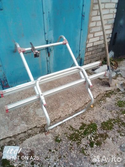 Багажник для перевозки велосипедов