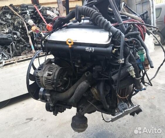 Двигатель Volkswagen Passat B5 1999 AGZ 2.3 бензин