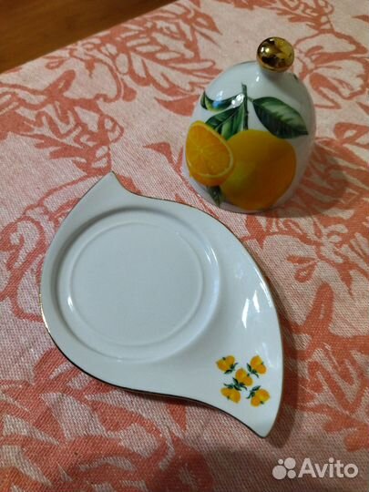 Лимонница фарфор