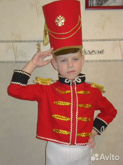 Новогодний костюм гусара