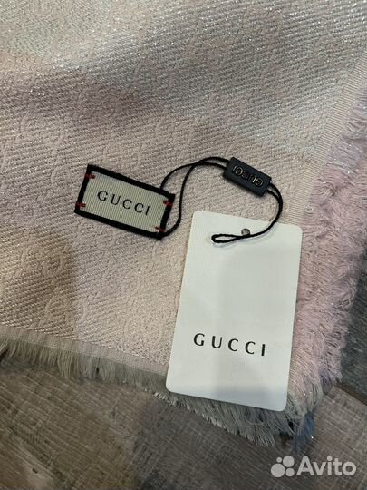 Платок шаль Gucci розовый с люрексом теплый