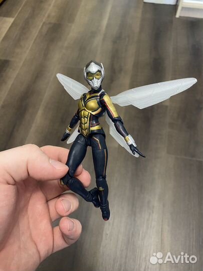 Фигурки Marvel Legends Человек-Муравей и Оса