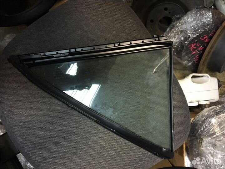 Стекло заднее правое Тойота Камри V40
