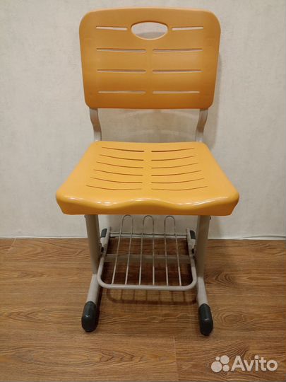 Растущая парта и стул