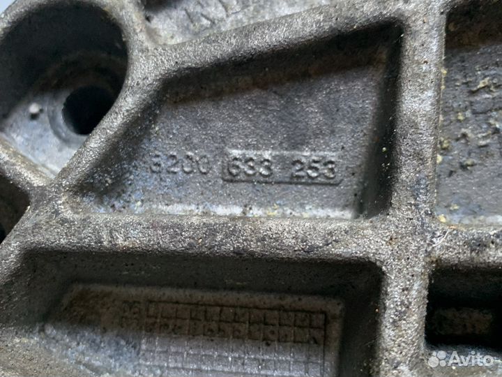 Кронштейн опоры двигателя scenic 2-3