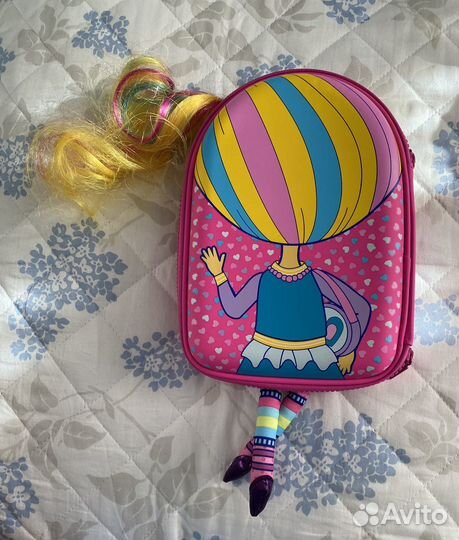 Пенал Smiggle с куколкой каркасный красочный