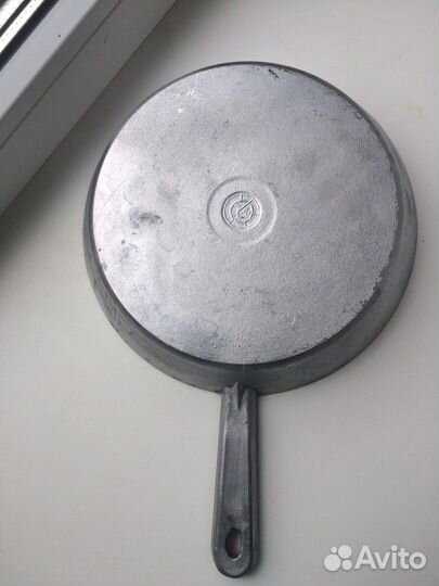 Сковорода СССР чугунная новая