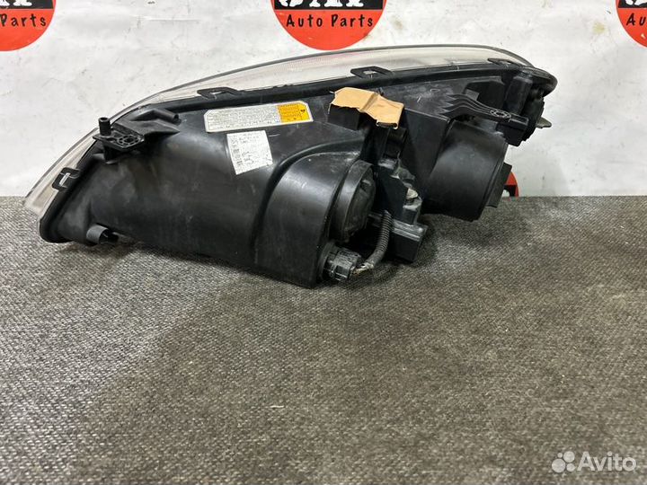 Фара ксенон передняя правая Suzuki Kizashi RE