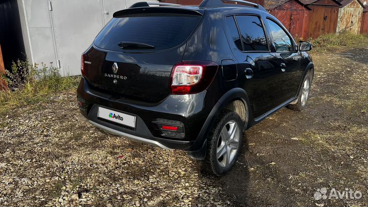 Renault Sandero Stepway 1.6 МТ, 2017, 42 000 км
