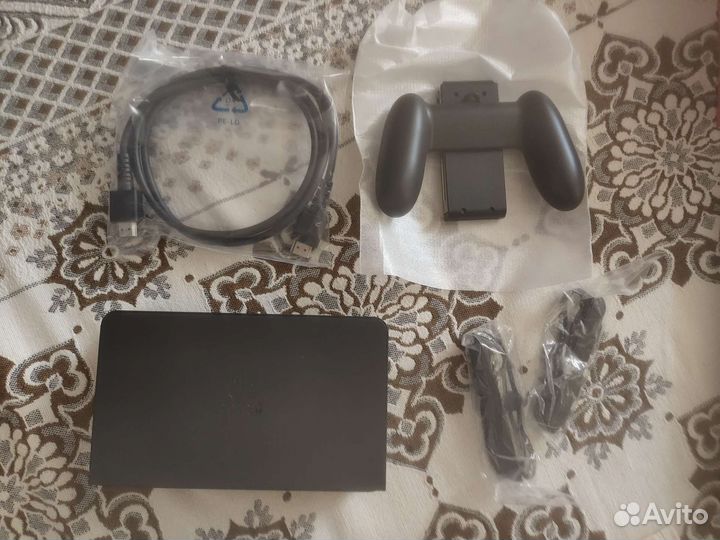 Nintendo switch oled 64 гб с играми