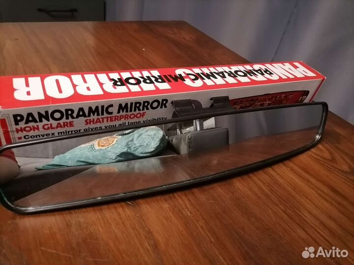 Зеркало заднего вида салонное