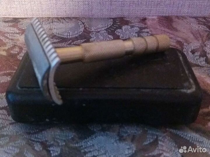 Прибор для бритья