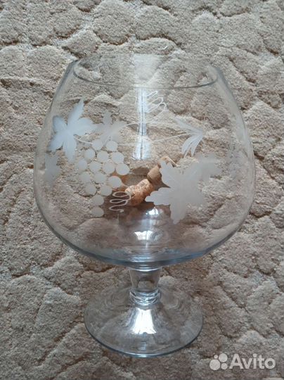 Ваза, бокал, аквариум