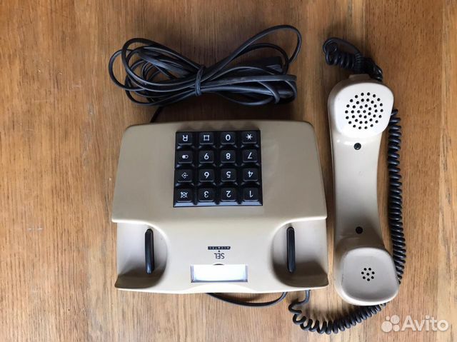 Телефон кнопочный винтаж Alcatel