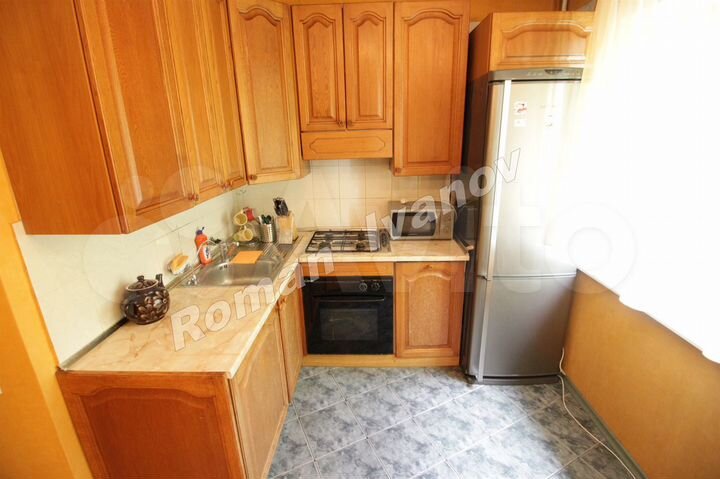 2-к. квартира, 49 м², 3/5 эт.