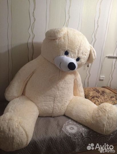 Плюшевый медведь