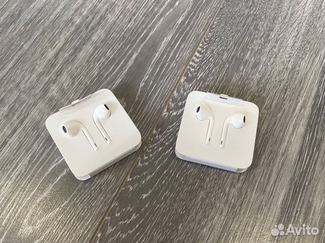 Наушники Apple earpods lightning
