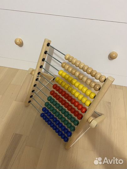 Развивающие игрушки для малышей