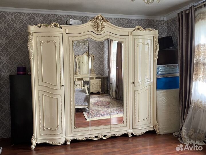 Мебель спальня гарнитур новая