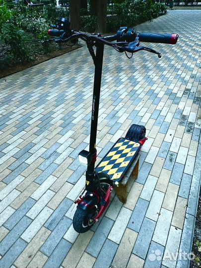 Электросамокат kugo g1 (полный привод )