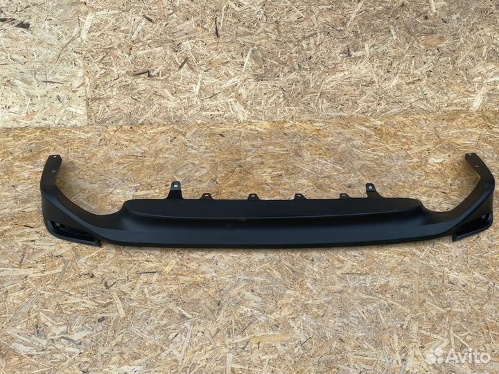 Губа задняя камри 70