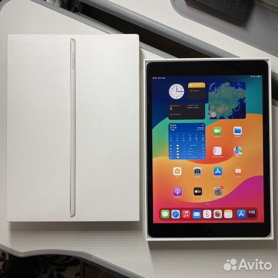 Apple iPad 9 (9-поколение) 64Gb Wi-Fi Silver