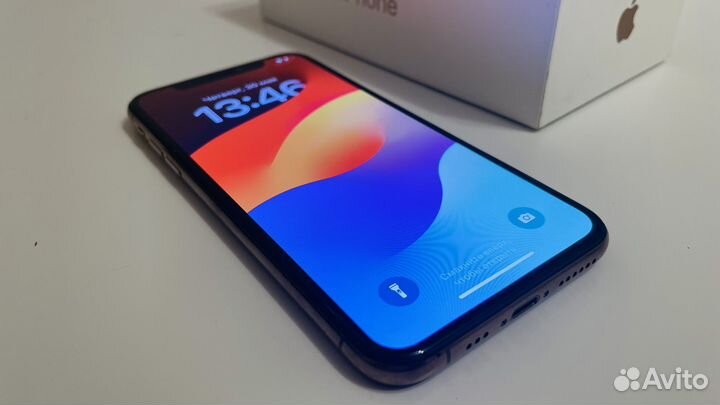 iPhone Xs, 64 ГБ