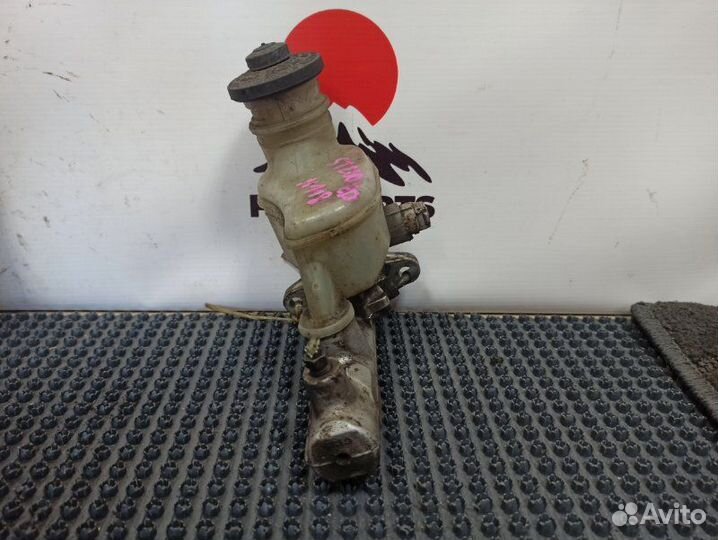 Главный тормозной цилиндр Toyota Carina Ed ST200