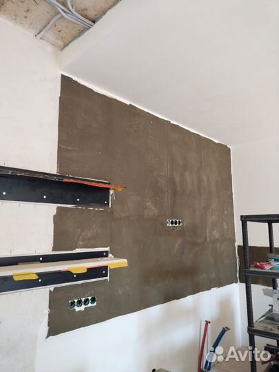 Полка настенная металлическая