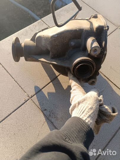 Редуктор от Ленд Ровер