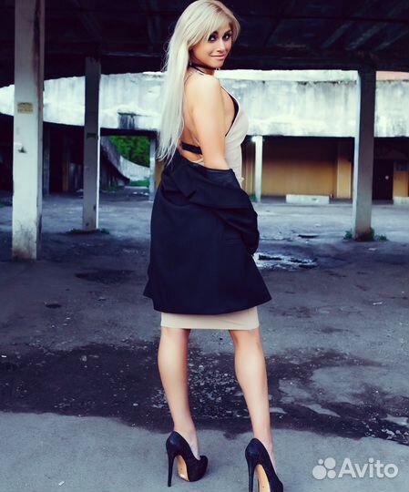 Администратор, бармен, официант