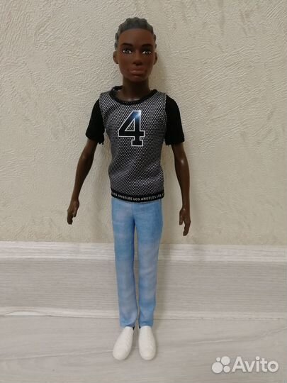 Куклы Barbie и других марок с аксессуарами