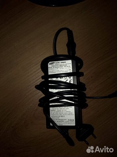 Монитор Samsung S24B300HL