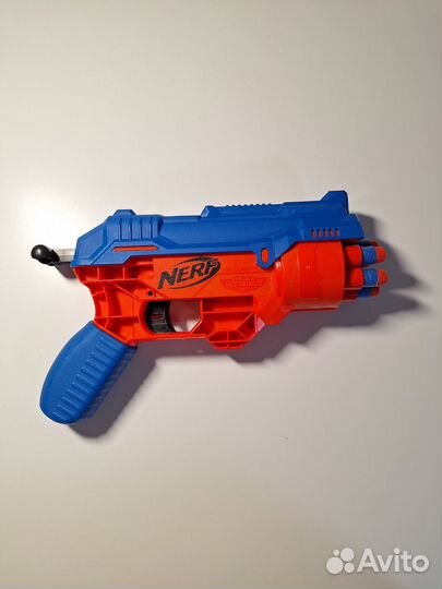Пистолет Nerf