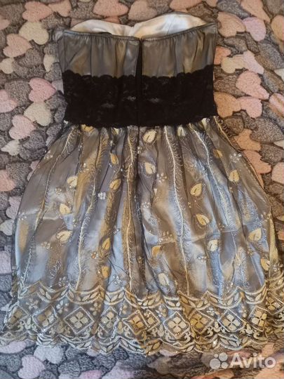 Вечернее платье