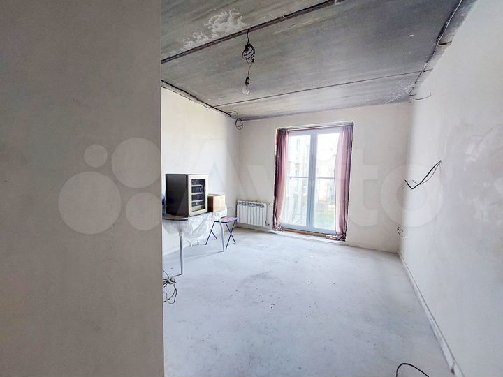 4-к. квартира, 93,6 м², 2/3 эт.