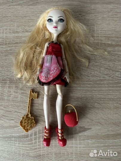 Кукла Ever after high