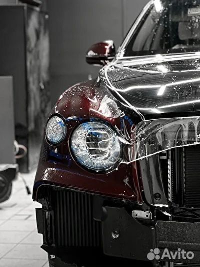 Защита кузова автомобиля полиуретановой пленкой