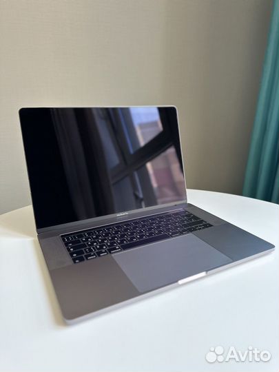 Macbook Pro 15 2017 touch bar
