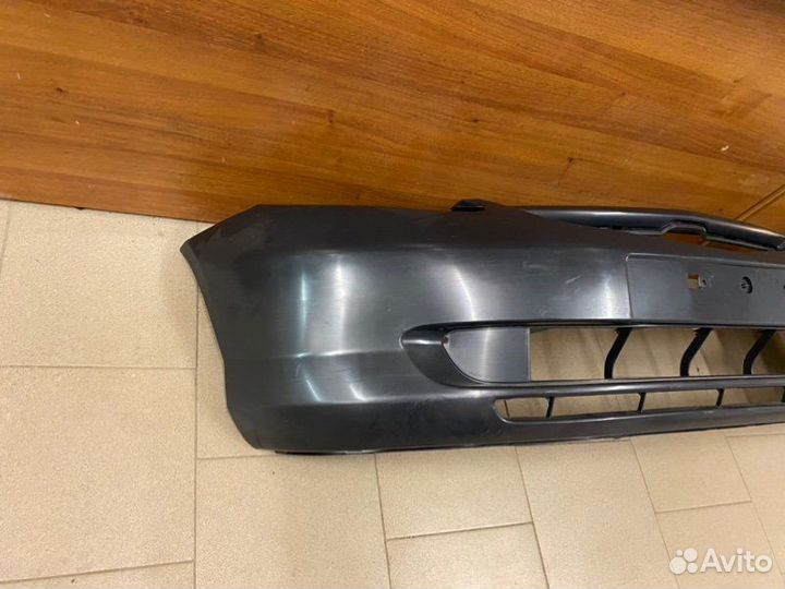 Бампер передний Honda Fit GD 2001-2004