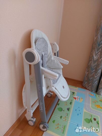 Стульчик для кормления happy baby berny classic