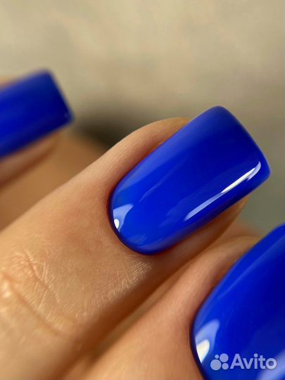 Маникюр с покрытием гель-лаком