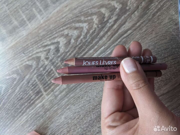 MAC, NYX румяна, тени, помады, карандаши